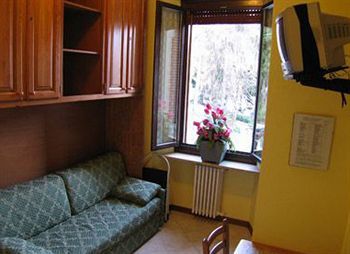 Limone Palace 4*